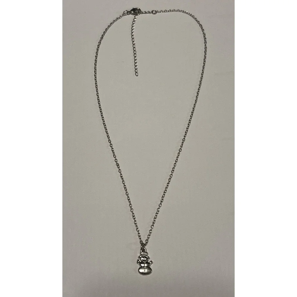 N/A snowman pendent
